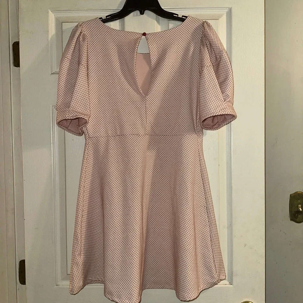 Free People Penelope Mini Dress Pink Polka Dot Puff Sleeve keyhole back size L - Picture 3 of 9